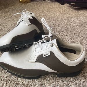 Nike Mens Golf Shoes Tour Premium Wide 11W NWB